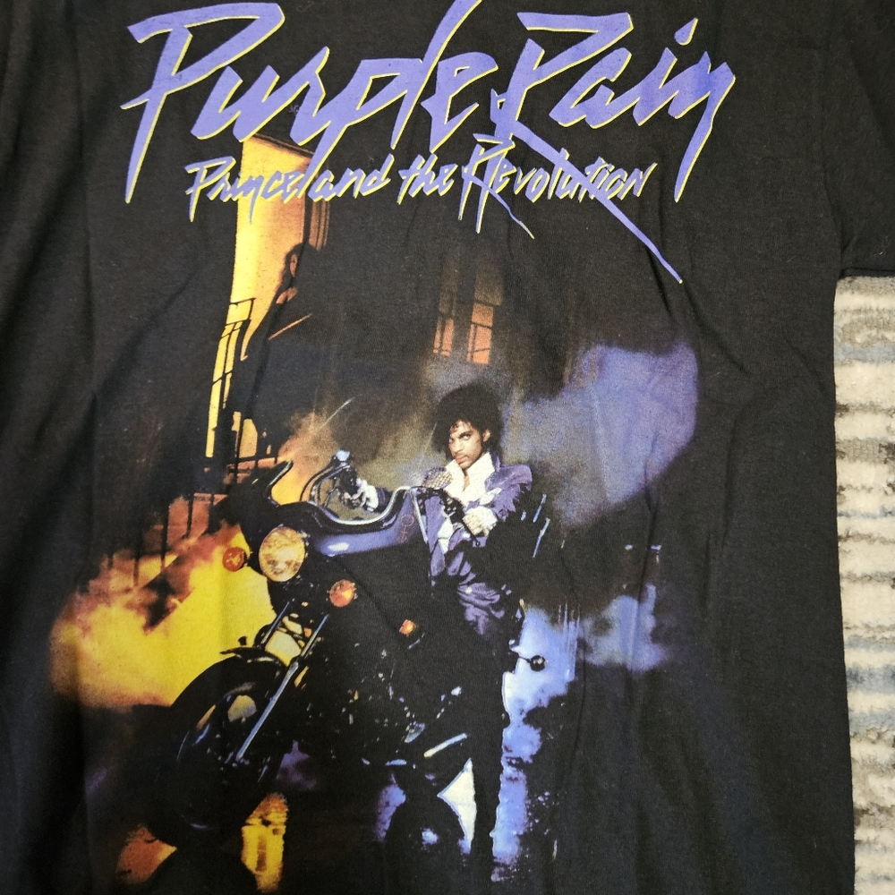 Prince Purple Rain Graphic Tshirt NWT
